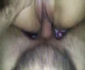 Азер ебет жену и рассматривает киску