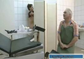 Он хочет трахнут его сестру