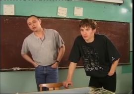 Русское ретро порно 90х Школьница1 секс с училкой