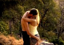 Оргазм красотки на закате