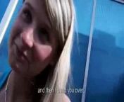 Молоденкая девочка быистренко перепихнулас на улитсе за денги