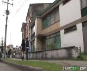 Линда Ниевес патсан трахает в заброшенном здании